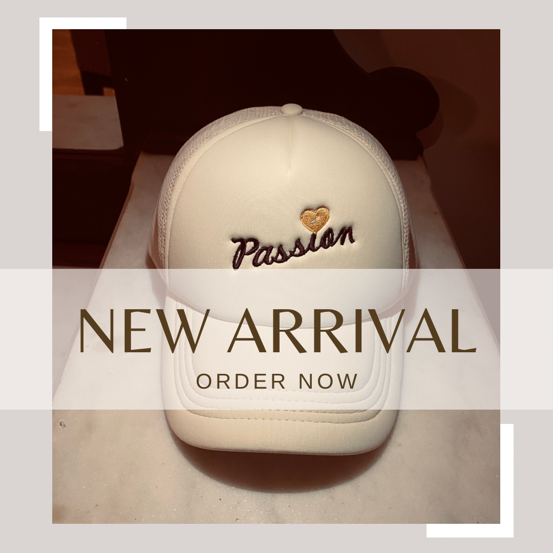 Crème Elegance Cap